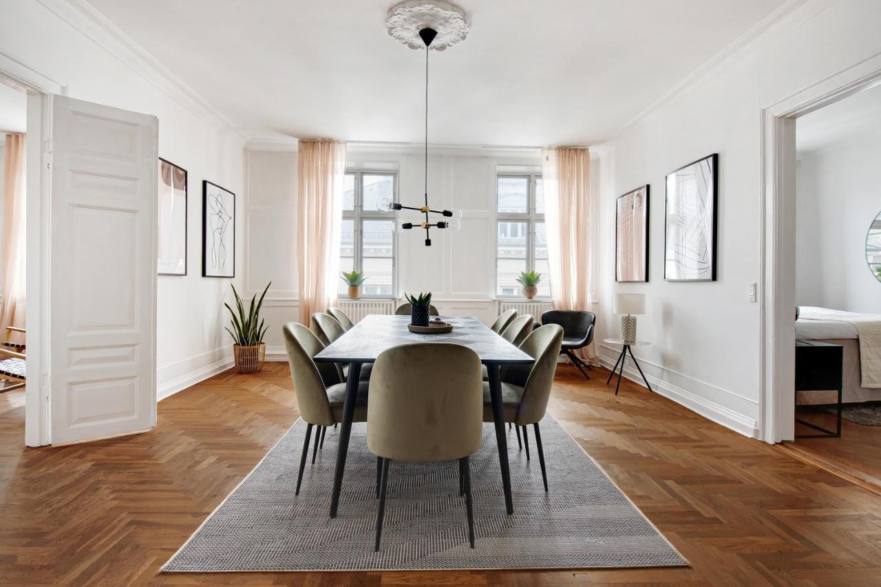 Sanders Square - Spacious Six-Bedroom Apartment Near Amalienborg 哥本哈根 外观 照片